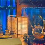 Japon Bambu Başucu Lambası