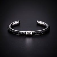 bracelet-acier-inoxydable-saiyan-et-cuir-tresse-noir