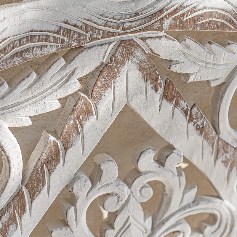 White vintage exotic headboard King size 190 cm